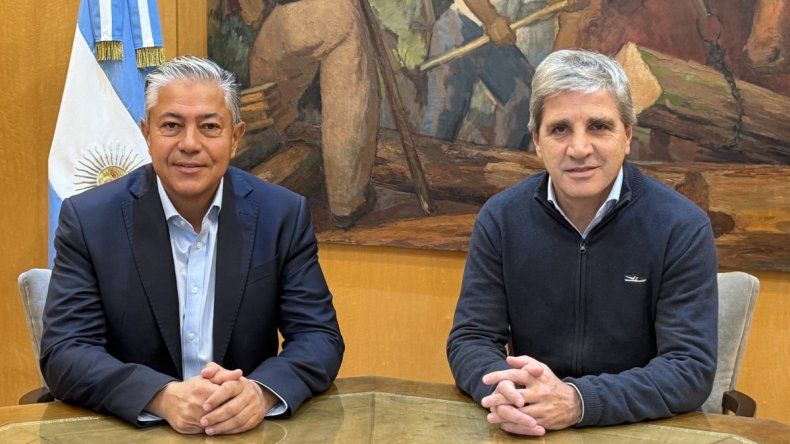 El gobernador Rolando Figueroa y el ministro de Economía, Luis Caputo. | LM Neuquen El gobernador Rolando Figueroa y el ministro de Economía, Luis Caputo.