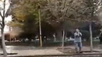 ¿acosador o enamorado? el hombre de la plaza san martin que fue viral ¿acosador o enamorado? el hombre de la plaza san martin que fue viral