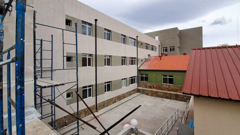 Está casi lista la remodelación del hospital de Zapala
