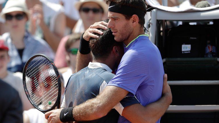 Del Potro avanzó a tercera ronda en París por el retiro de Almagro