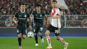 Con un gol agónico de Rondón, River le ganó a Atlético Tucumán
