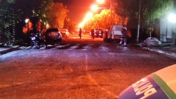 Yamil Guajardo (18) entraba a su casa de Puerto Madryn, en Chubut, cuando lo atacaron entre tres personas: una de las dos puñaladas fue al corazón. Yamil Guajardo (18) entraba a su casa de Puerto Madryn, en Chubut, cuando lo atacaron entre tres personas: una de las dos puñaladas fue al corazón.