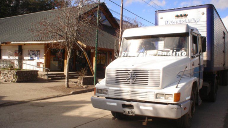 Buscan restringir el tránsito de camiones en el Corredor de los Lagos