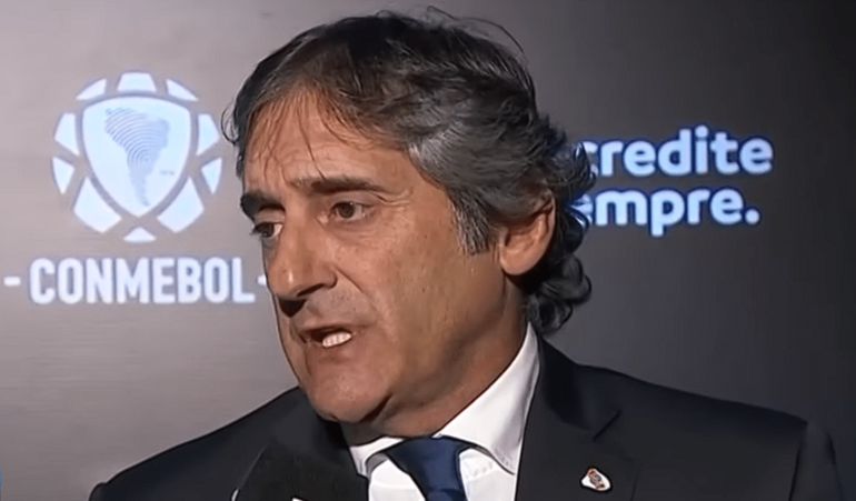 Enzo Francescoli habló de la guerra con Racing por Maxi Salas y la Copa Argentina