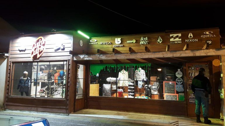 Boqueteros se robaron $800 mil en ropa deportiva