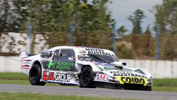 Nefa metió su tercera pole al hilo y largará primero