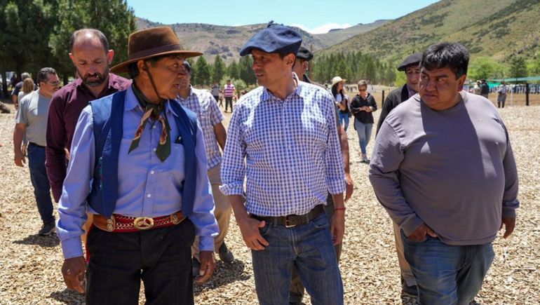 Koopmann en la Fiesta de Pulmarí: Neuquén es un ejemplo de integración cultural