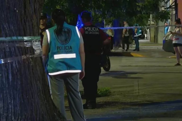 Se determinó que la causa de muerte de la mujer fue hemorragia interna y externa por las puñaladas