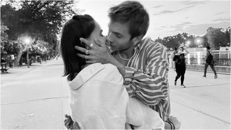 El álbum de fotos de Juana, la novia de Franco Masini