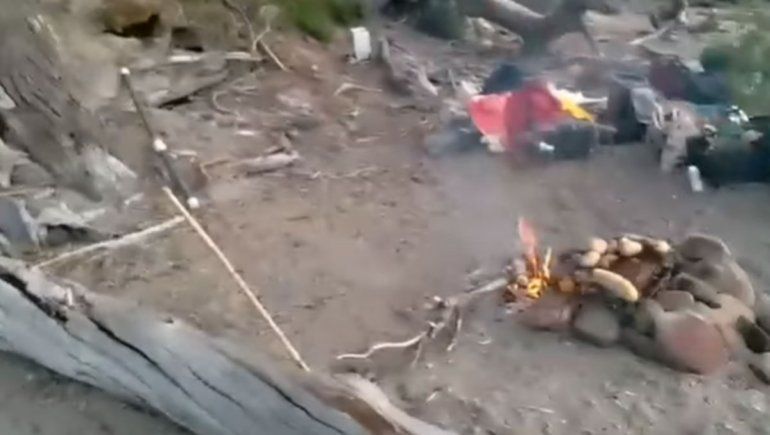 ¡Indignante! Abandonaron el asado y casi provocan un incendio forestal