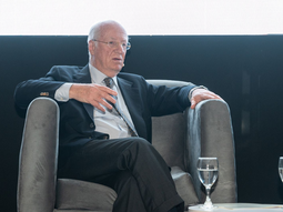 Paolo Rocca en Luxemburgo: CEO de Techint destaca victoria de Milei con 40% en elecciones.