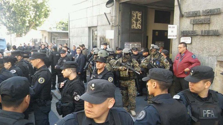 Ya está en la morgue judicial el cuerpo hallado en el río Chubut