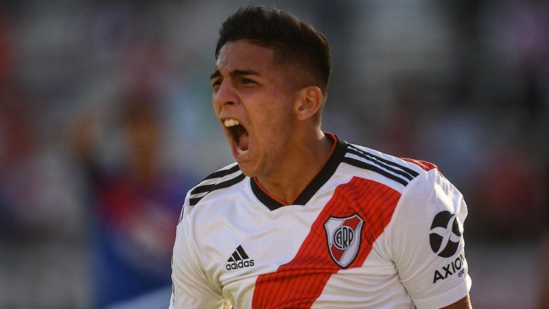 A lo Maradona: el sobrino de Diego debutó en River con un gol