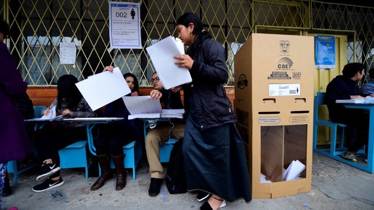 Ecuador elige al sucesor del presidente Rafael Correa