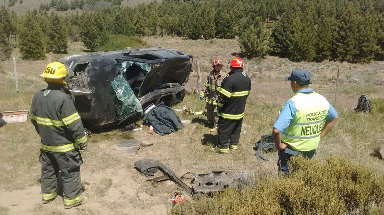 El accidente se registró en la Ruta 23 a unos 30 kilómetros de Junín de los Andes.