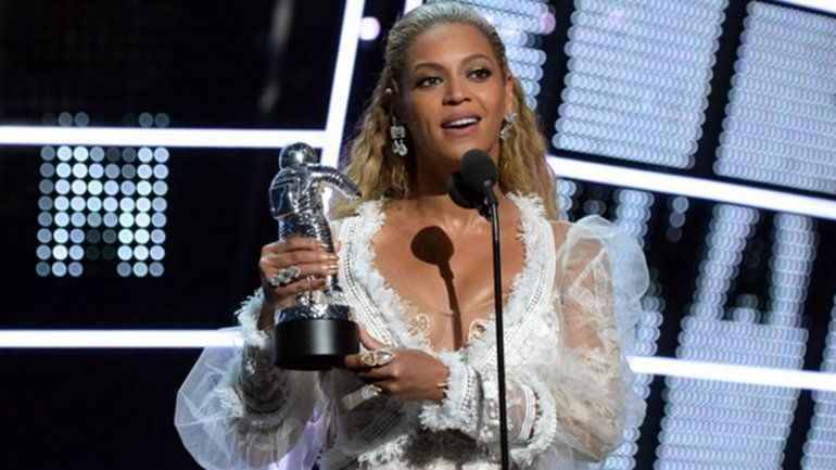Beyonce fue premiada por el mejor videoclip del año