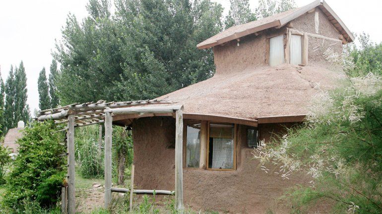 Las casas de barro son un boom