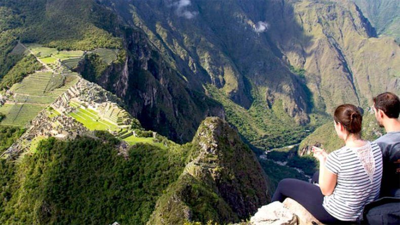 Argentinos expulsados de Perú no podrán regresar por 15 años