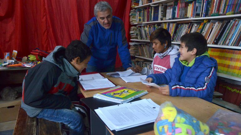 Sevilla todos los días brinda apoyo escolar y orientación psicopedagógica a más de 50 niños y adolescentes.
