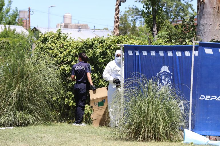 Conmoción en Villa Farrel: encontraron un hombre muerto en una plaza