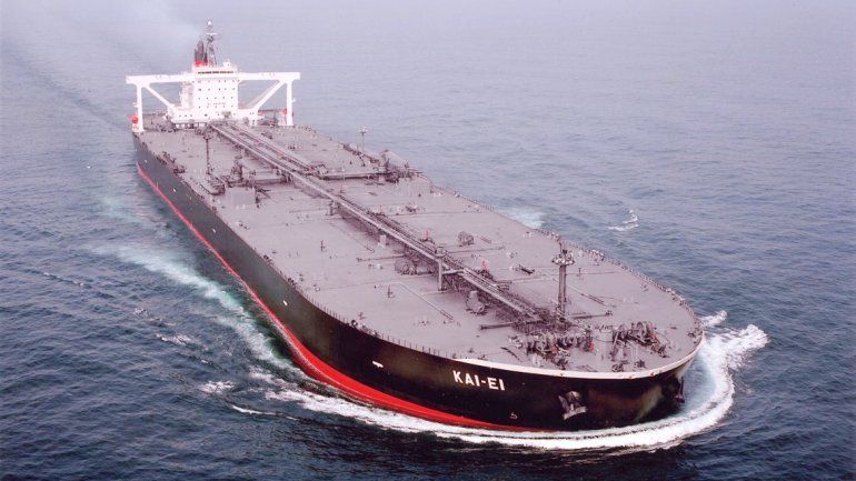 Llega al país el primer cargamento del año de petróleo importado