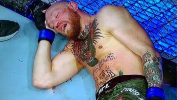 McGregor analizó y tiene la respuesta de la dura derrota que sufrió por nocaut ante el estadounidense Dustin Poirier. McGregor analizó y tiene la respuesta de la dura derrota que sufrió por nocaut ante el estadounidense Dustin Poirier.