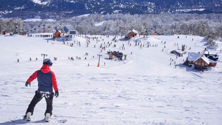 En la cordillera se ilusionan con una temporada de esquí sin restricciones
