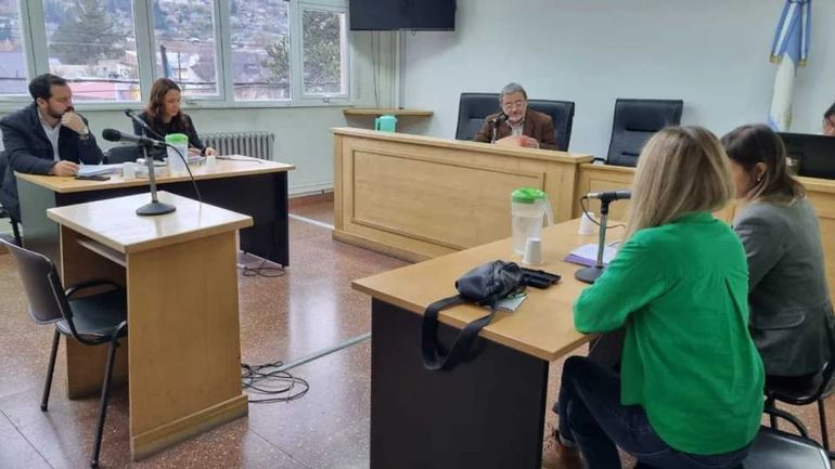Investigan a una presunta falsa psicóloga en Esquel.