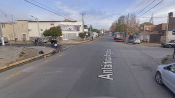 Apuñalaron a un hombre frente a su pareja en el barrio Islas Malvinas. Apuñalaron a un hombre frente a su pareja en el barrio Islas Malvinas.