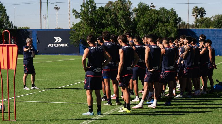 San Lorenzo presentó a su nuevo entrenador.