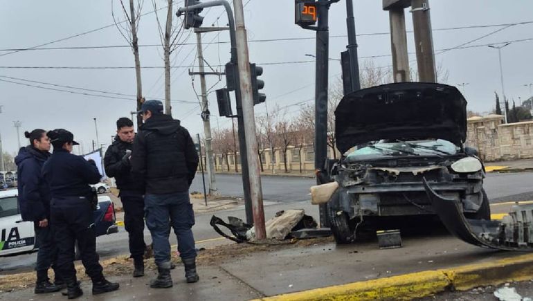 Impactante choque en la Ruta 22.