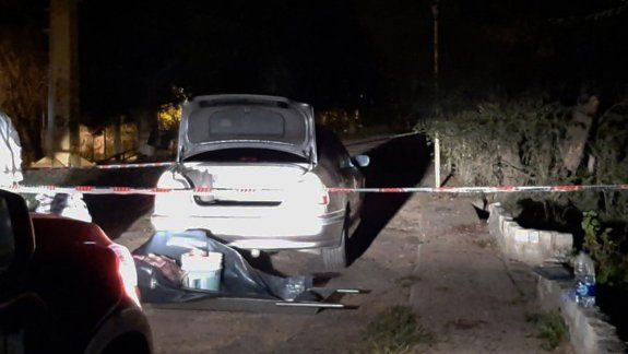 Detienen a escribano cuando arrojaba un cadáver al río