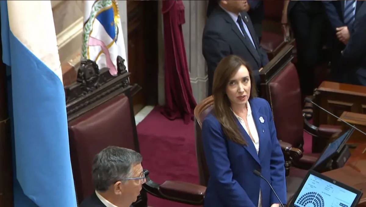 Victoria Villarruel encabezó su primera sesión como presidenta del Senado de la Nación.