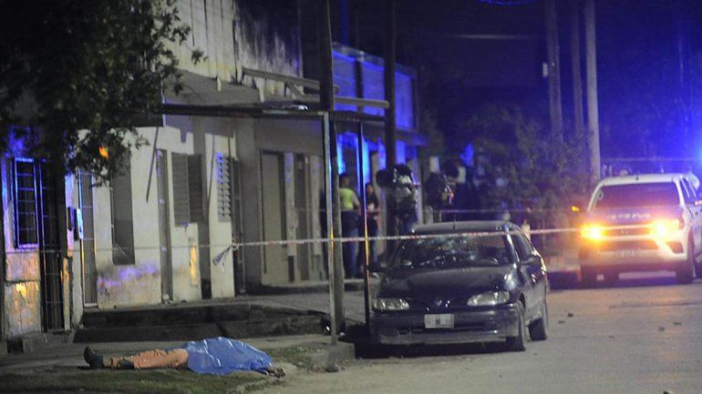 Tucumán: lapidaron a un drogadicto en plena calle