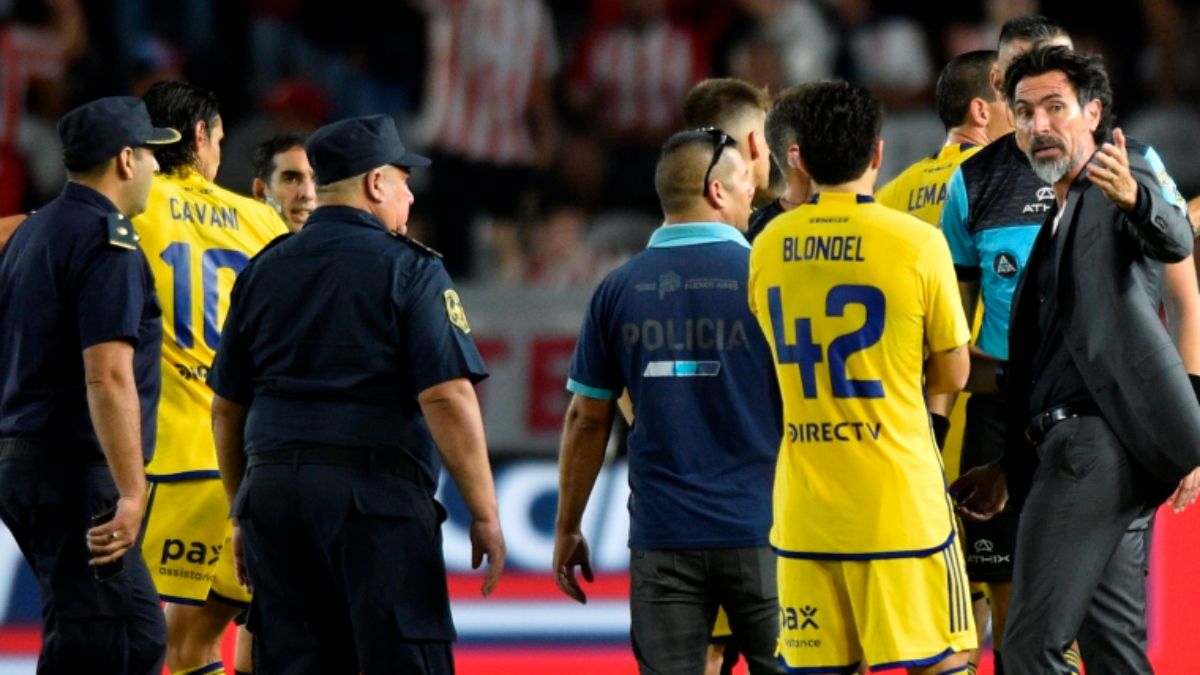 Qué día se reanudaría el partido entre Estudiantes y Boca