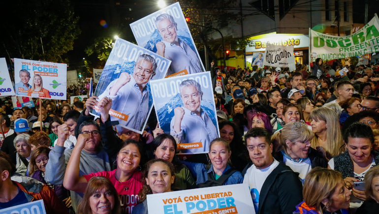 Dos semanas sin MPN: el tardío debate por el clientelismo