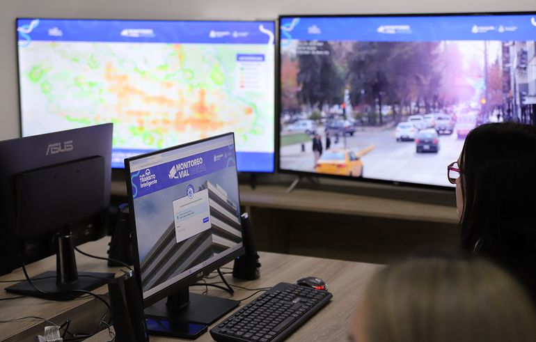 Fotomultas: cómo y en qué horario se analizan las cámaras para determinar si hubo o no infracción