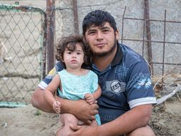 El drama de Emanuel y su hija Aitana en Comodoro Rivadavia. El drama de Emanuel y su hija Aitana en Comodoro Rivadavia.