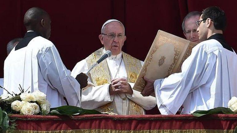 El papa Francisco pidió a los fieles que difundan la esperanza en el mundo