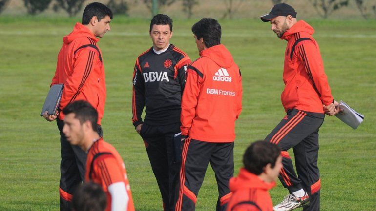 El DT no deja detalle librado al azar. El equipo va de menos a más. &nbsp;