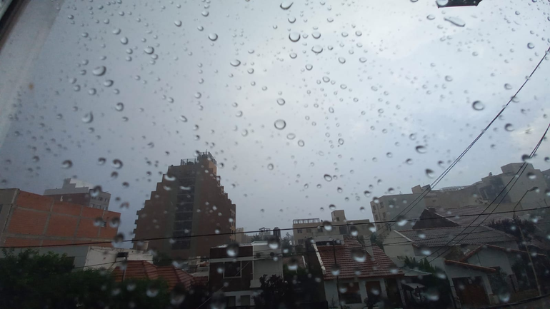Lunes nublado: ¿a qué hora llegan las lluvias a Neuquén?