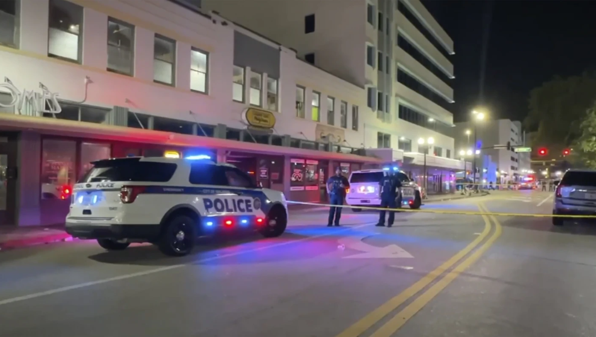 El tiroteo en Orlando dejó dos muertos y seis heridos.