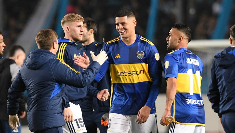 Marcos Rojo anotó el penal que le dio la victoria a Boca por 4 a 1 en los penales.