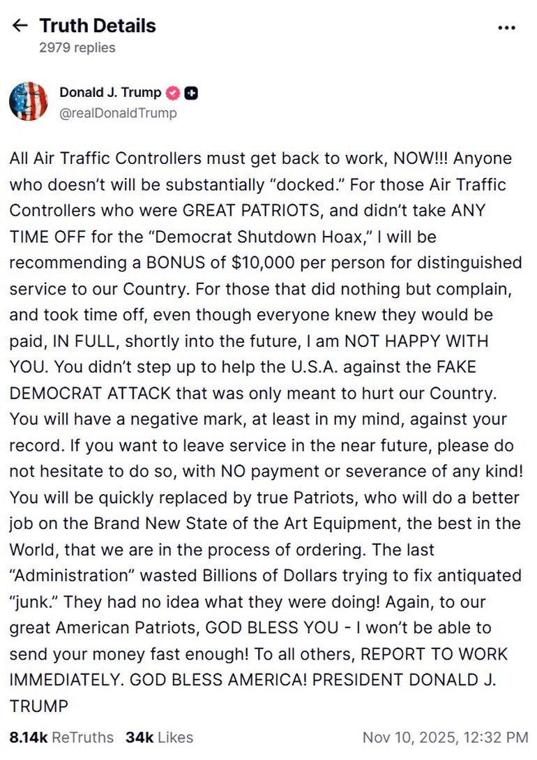 La dura publicación que realizó Donald Trump en Truth Social en relación a los controladores aéreos.