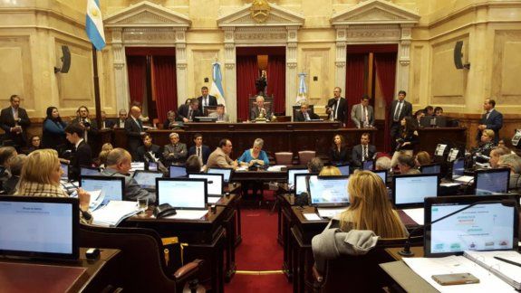 Pueblos originarios piden prórroga de una ley de tierras en el Senado