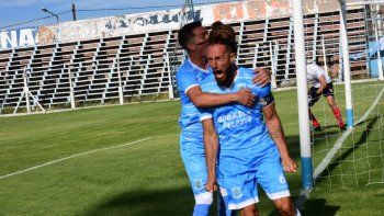 alianza lo dio vuelta y festejo en el clasico ante independiente alianza lo dio vuelta y festejo en el clasico ante independiente