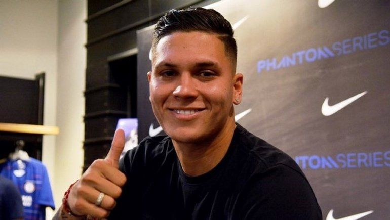 Juanfer Quintero pasa oficialmente a ser jugador de River a formar parte de la Liga China.