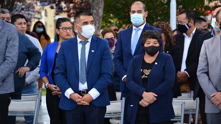 Sorpresa en Cutral Co: carteles ya proponen a Rioseco como gobernador