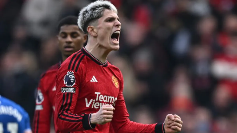 Alejandro Garnacho dio una asistencia en la victoria del Manchester United.