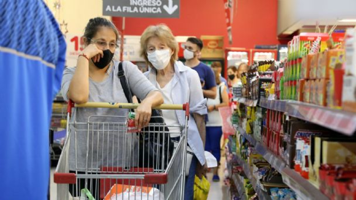 Tijeretazo a los gastos: la inflación obligó a cambiar hábitos a neuquinos